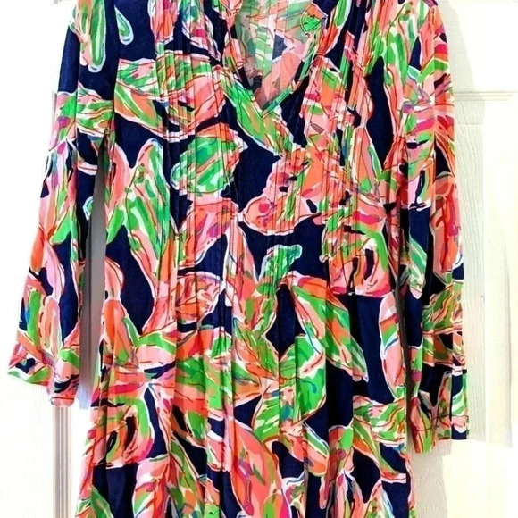 Lilly Pulitzer Navy Floral Sarasota Tunic Size XXS - Picture 4 of 4